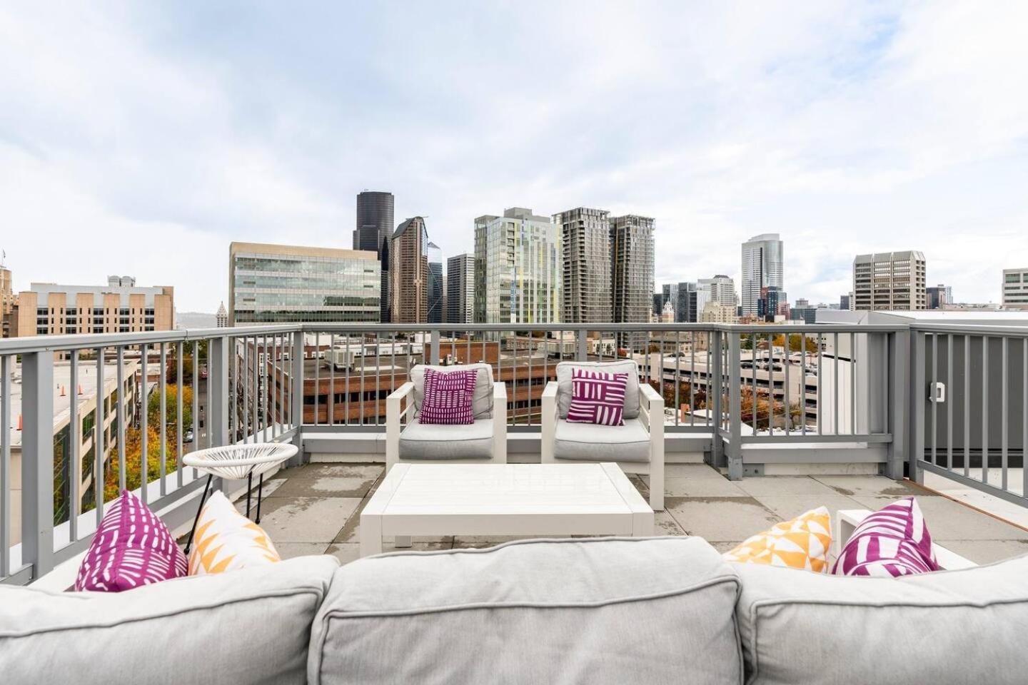 سياتل Cityscape Condotel On First Hill-Capitol Hill المظهر الخارجي الصورة